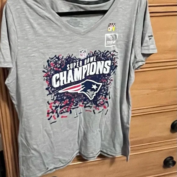 Womens patriots T-shirt - Picture 5 of 7
